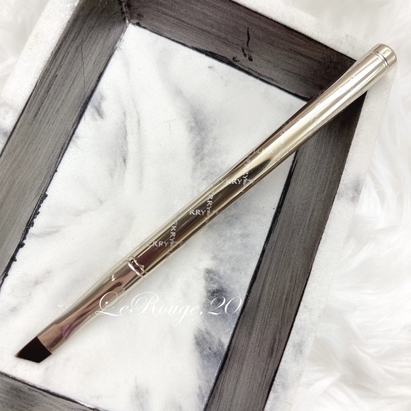 Byterry angled eyeliner / eyebrow brush - Picture 1 of 3